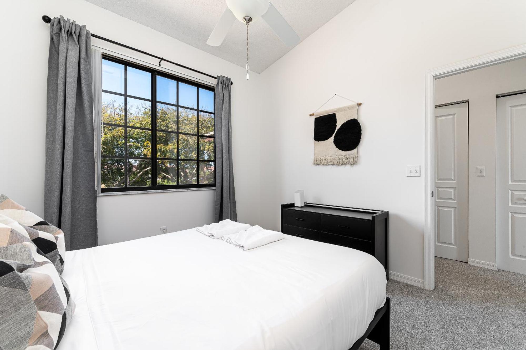 Newly Renovated Townhome With King Bed Delray Beach Exterior photo
