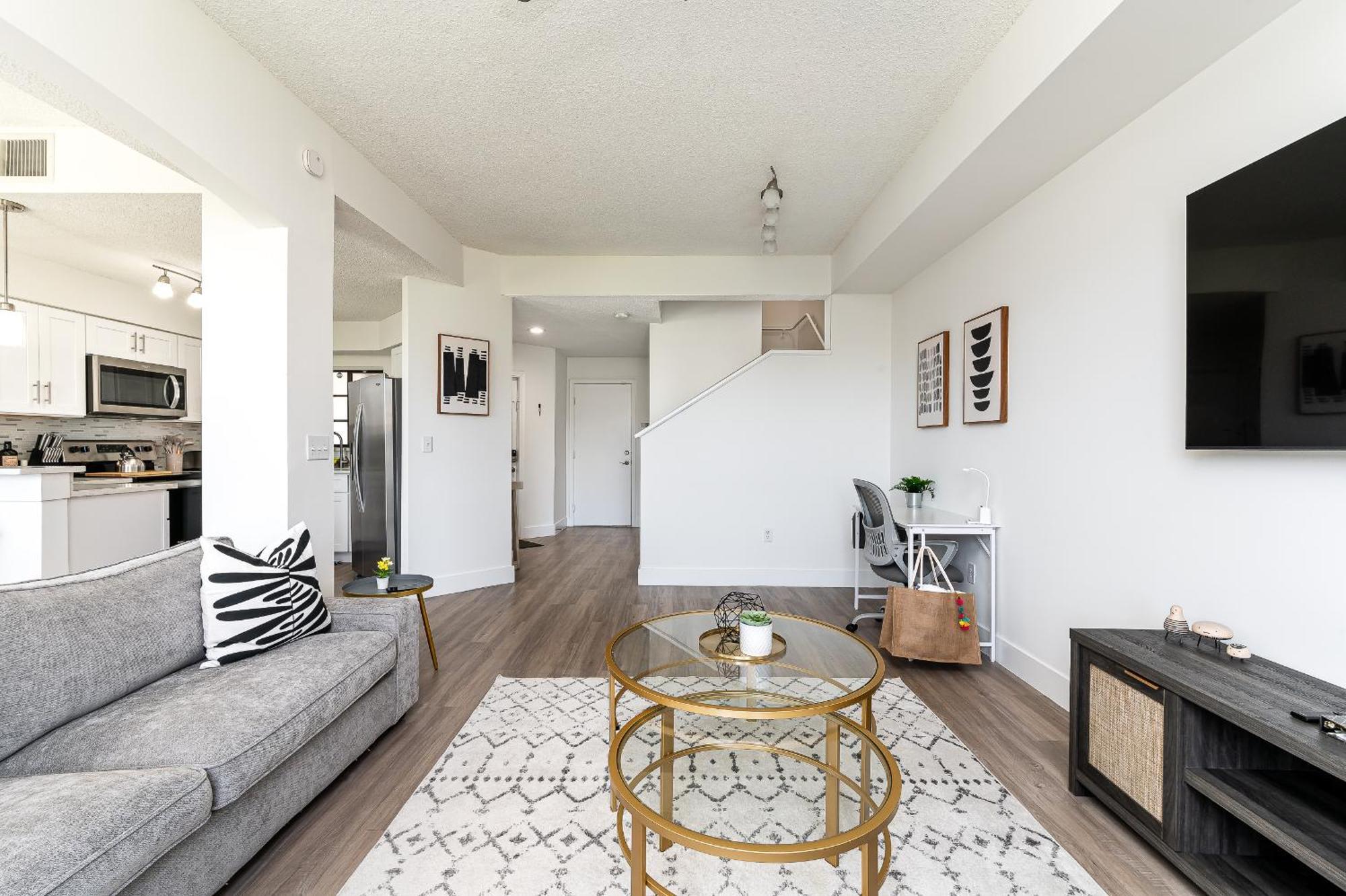 Newly Renovated Townhome With King Bed Delray Beach Exterior photo